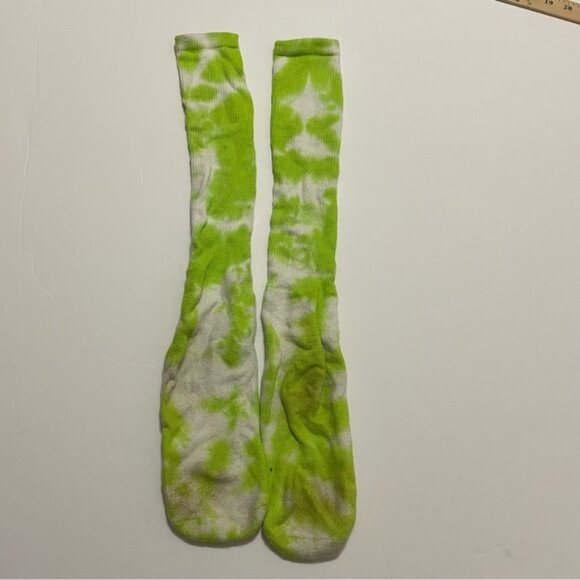 Green Tie-Dye woman’s soccer Socks - Picture 1 of 4